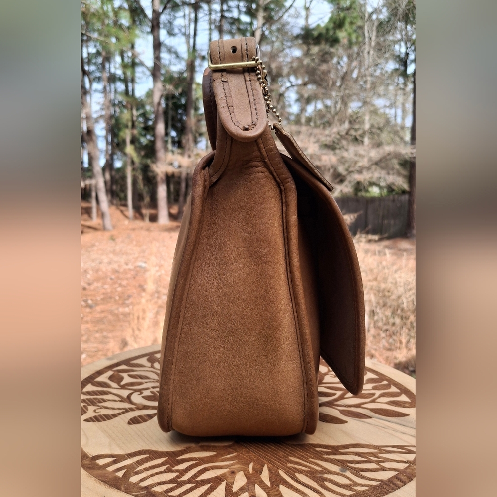 Vintage 80's Coach Classic Shoulder Bag Pouch Made In NYC #9170 In Putty - Picture 6 of 16